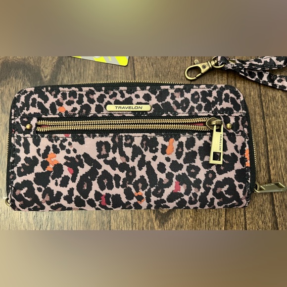 Travelon Wallet, Leopard Print - Picture 2 of 8